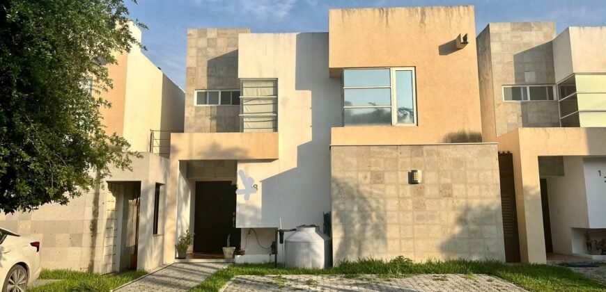Casa en venta: Dream Lagoons, en Apodaca