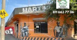 Local en esquina.Ferreteríau otros en Guadalupe