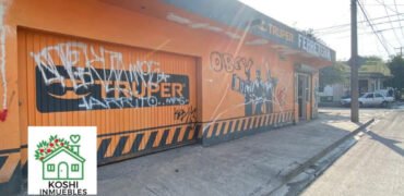 Local en esquina.Ferreteríau otros en Guadalupe